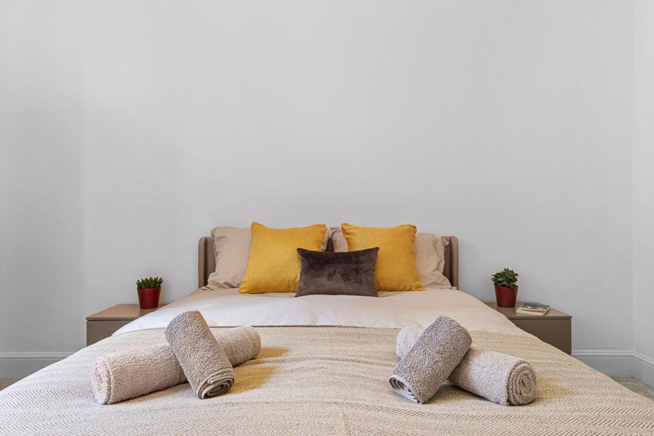 Harrods 2 Bed Lux Flat W/Patio Apartment London Luaran gambar